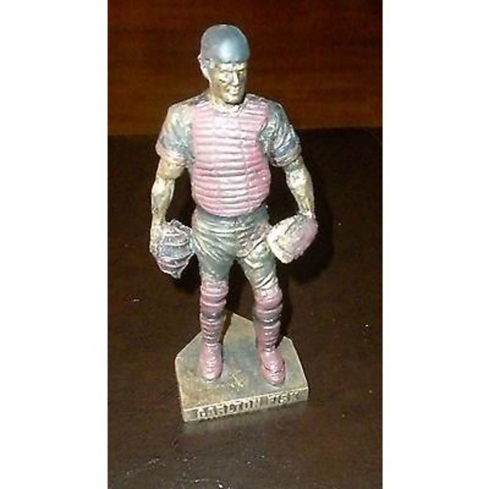 CARLTON FISK CHICAGO WHITE SOX VINTAGE COLLECTIBLE STATUE.